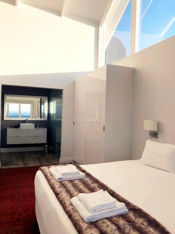 Bright Camps Bay Loft With Stunning Views And Shared Pool Apartment Cape Town Luaran gambar